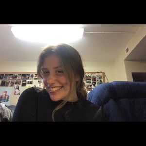 Meet your Posher, Kelly